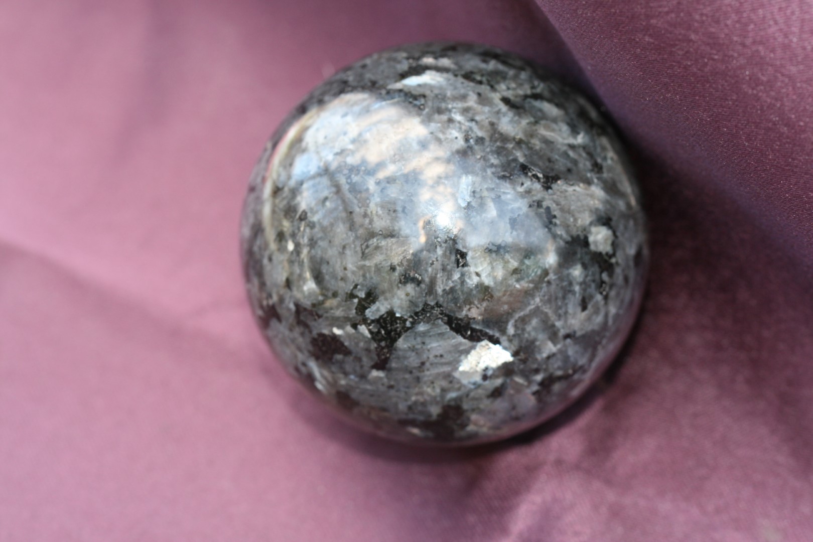 Larvikite Sphere very grounding 5470