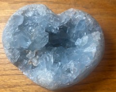 Celestite  Heart connects to the divine energy of angelic realms 5561